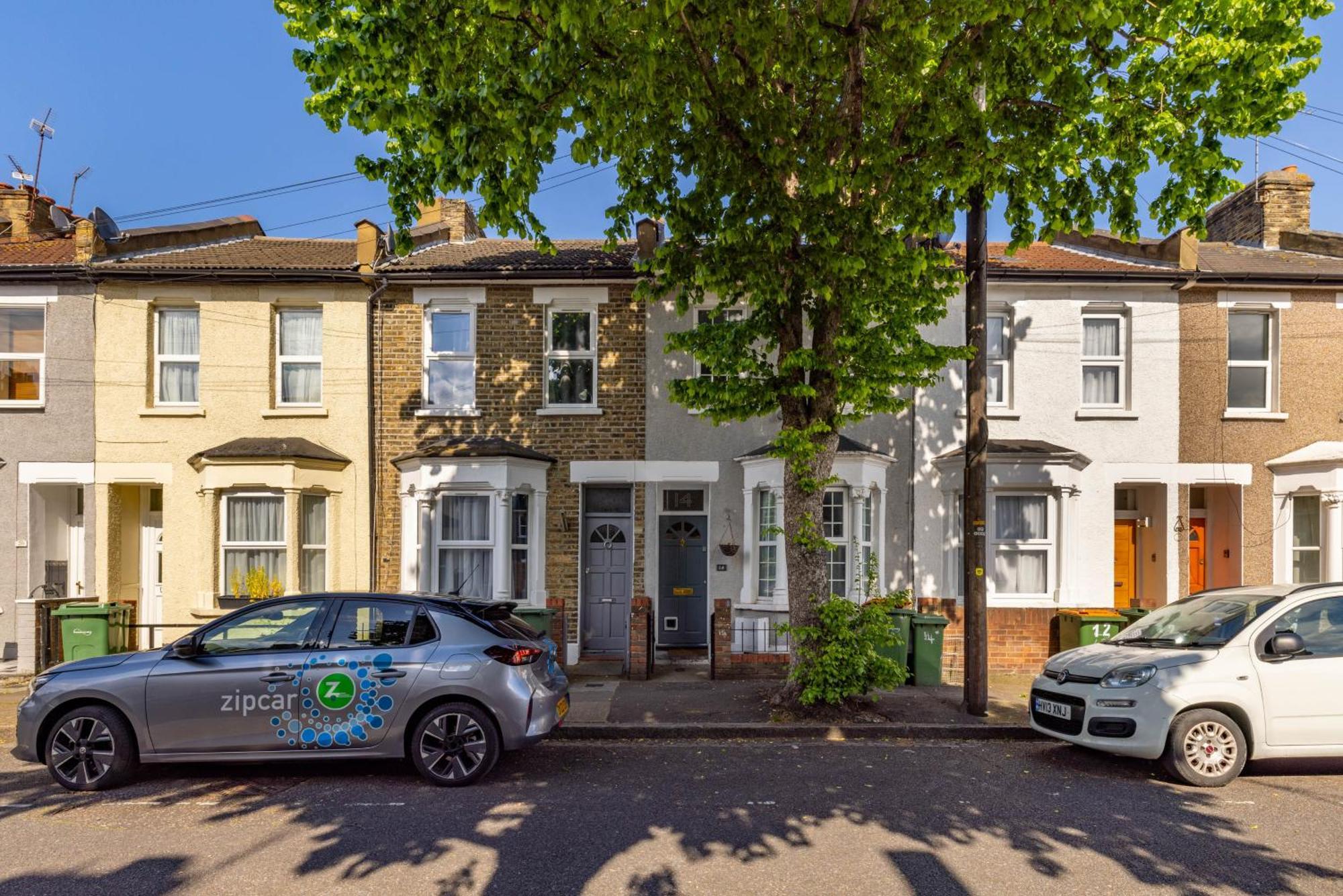 The Stratford Villa Лондон Экстерьер фото